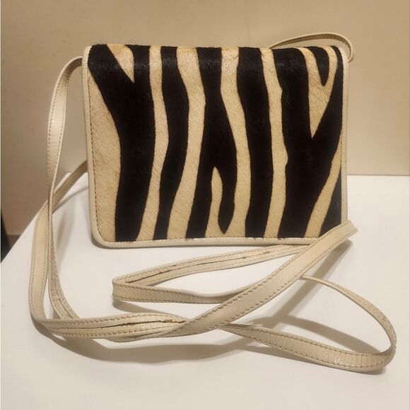 Vintage Mint 1970s Pierre Cardin Leopard Calfshair/Vinyl Small Crossbody Bag - Picture 1 of 10
